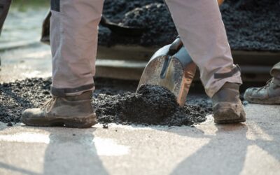 How to Choose the Right Driveway Material: Asphalt vs. Concrete vs. Pavers